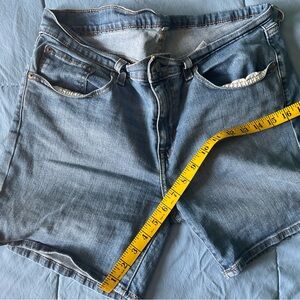 Women’s Levi Denim Shorts